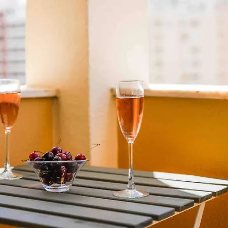 Ocean Whisper Escape Apartamento